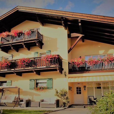 Alpenlandhaus Menardi ゼーフェルト・イン・チロル エクステリア 写真
