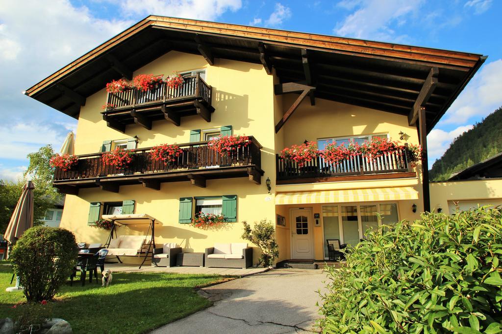 Alpenlandhaus Menardi ゼーフェルト・イン・チロル エクステリア 写真