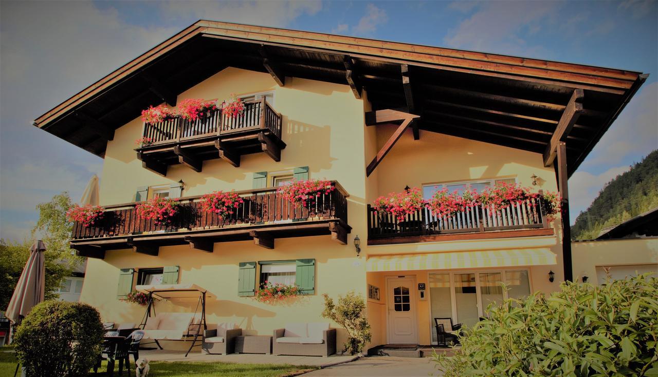Alpenlandhaus Menardi ゼーフェルト・イン・チロル エクステリア 写真